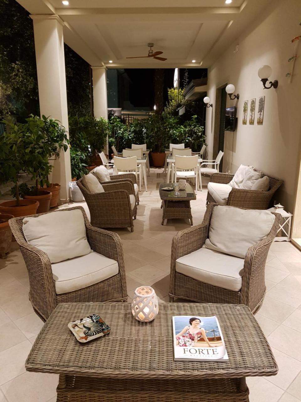 Hotel La Primula Forte dei Marmi Exterior photo